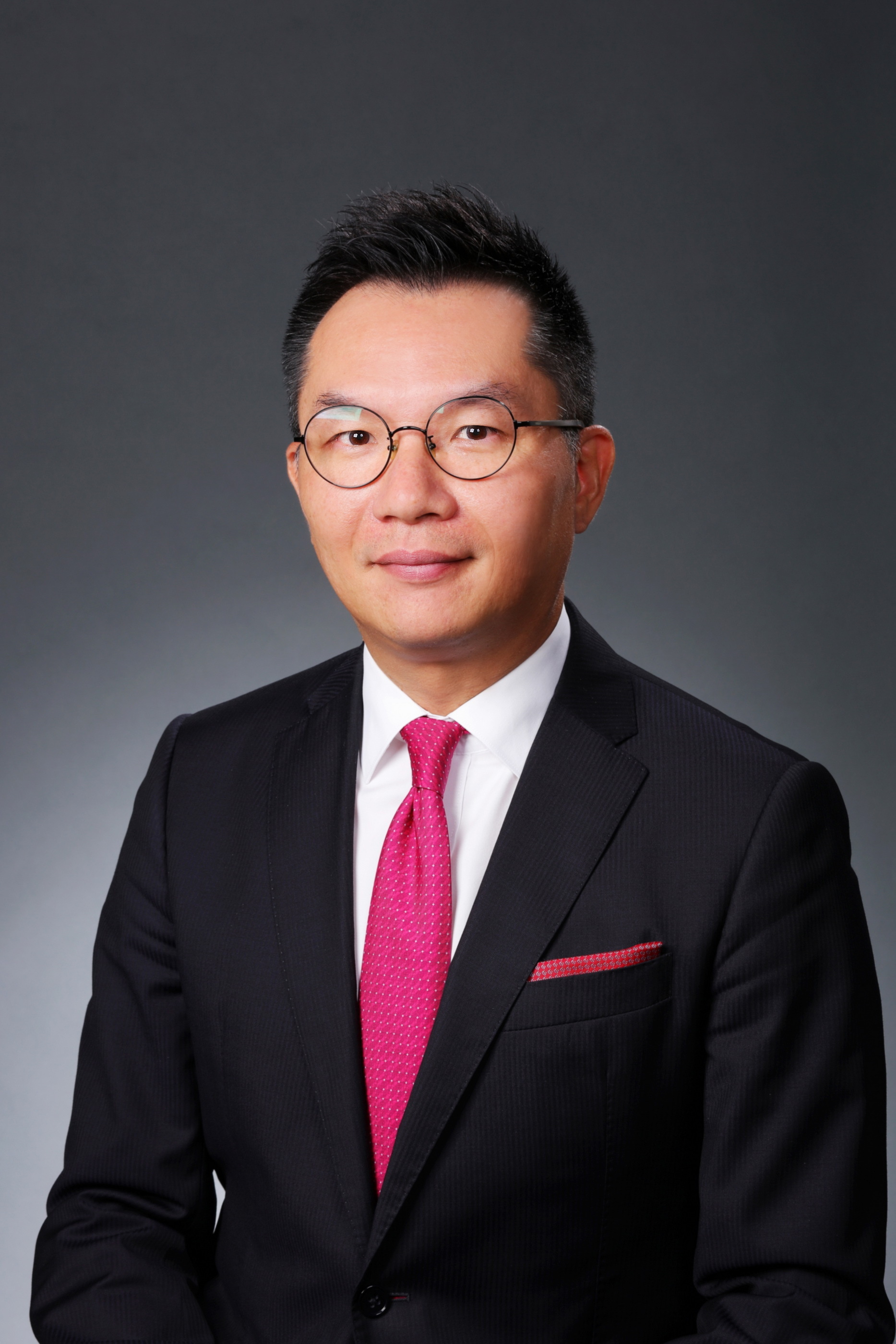 Alan Chan Photo.JPG